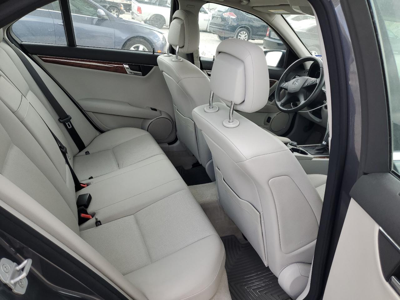 2010 Mercedes-Benz C 300 4Matic VIN: WDDGF8BB6AF464442 Lot: 62305644