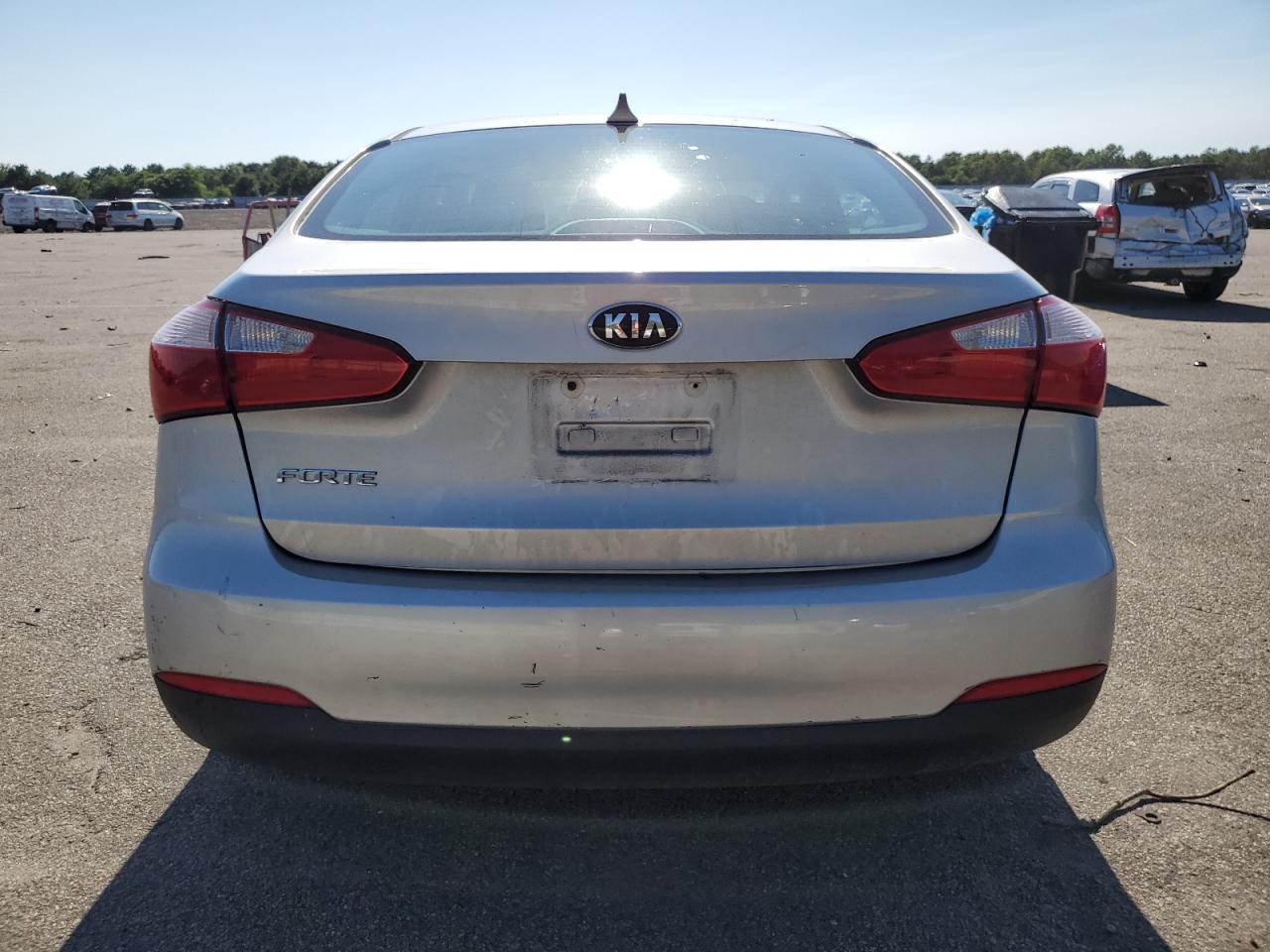 2016 Kia Forte Lx VIN: KNAFK4A6XG5540450 Lot: 62348274
