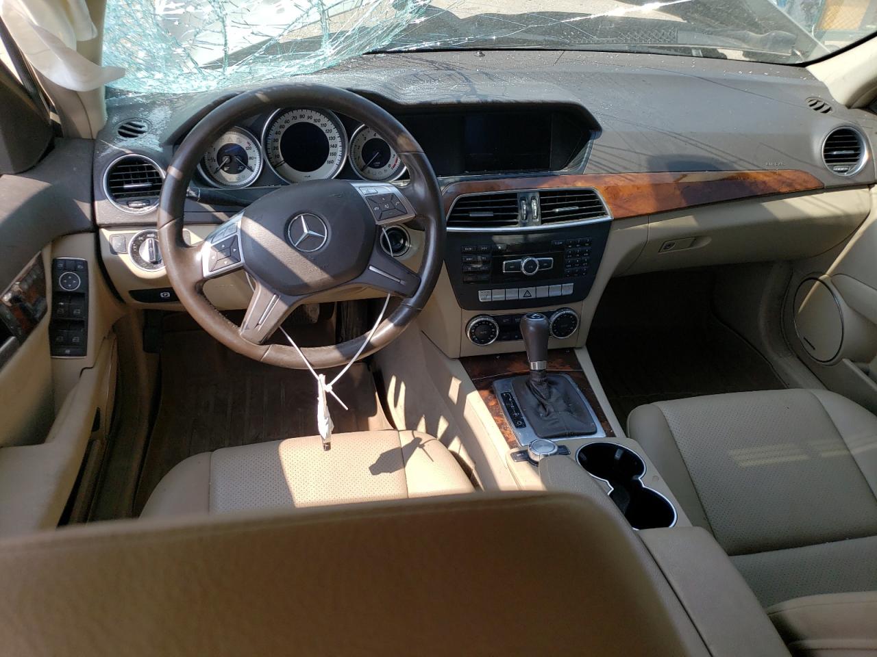 2012 Mercedes-Benz C 300 4Matic VIN: WDDGF8BB1CA630365 Lot: 62552444