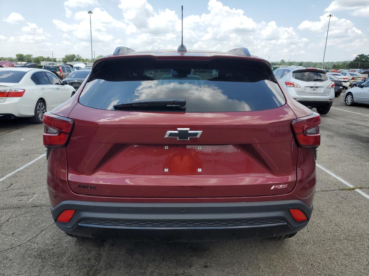 2024 Chevrolet Trax 2Rs VIN: KL77LJE2XRC198617 Lot: 62610234