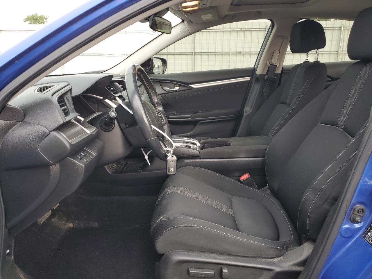 JHMFC1F30KX011145 2019 Honda Civic Ex