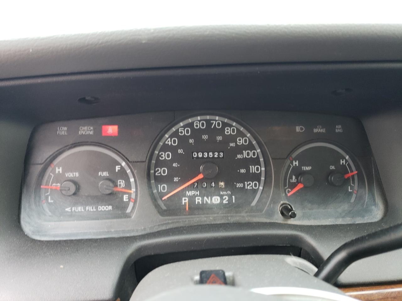 2004 Ford Crown Victoria Lx VIN: 2FAFP74W14X182060 Lot: 65187314