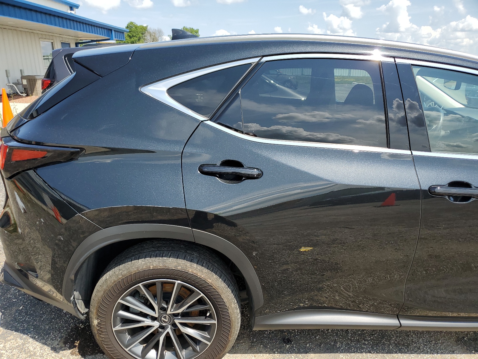 JTJGKCEZ8N2002993 2022 Lexus Nx 350H