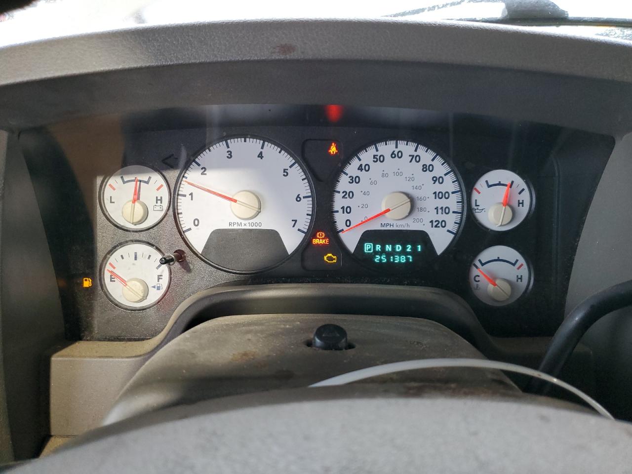 2007 Dodge Ram 1500 St VIN: 1D7HU18287S274327 Lot: 64014344