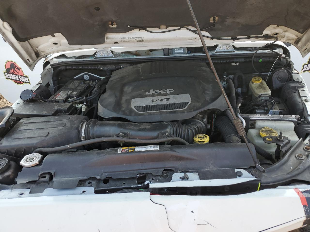 2015 Jeep Wrangler Unlimited Sahara VIN: 1C4BJWEG0FL504733 Lot: 62340974