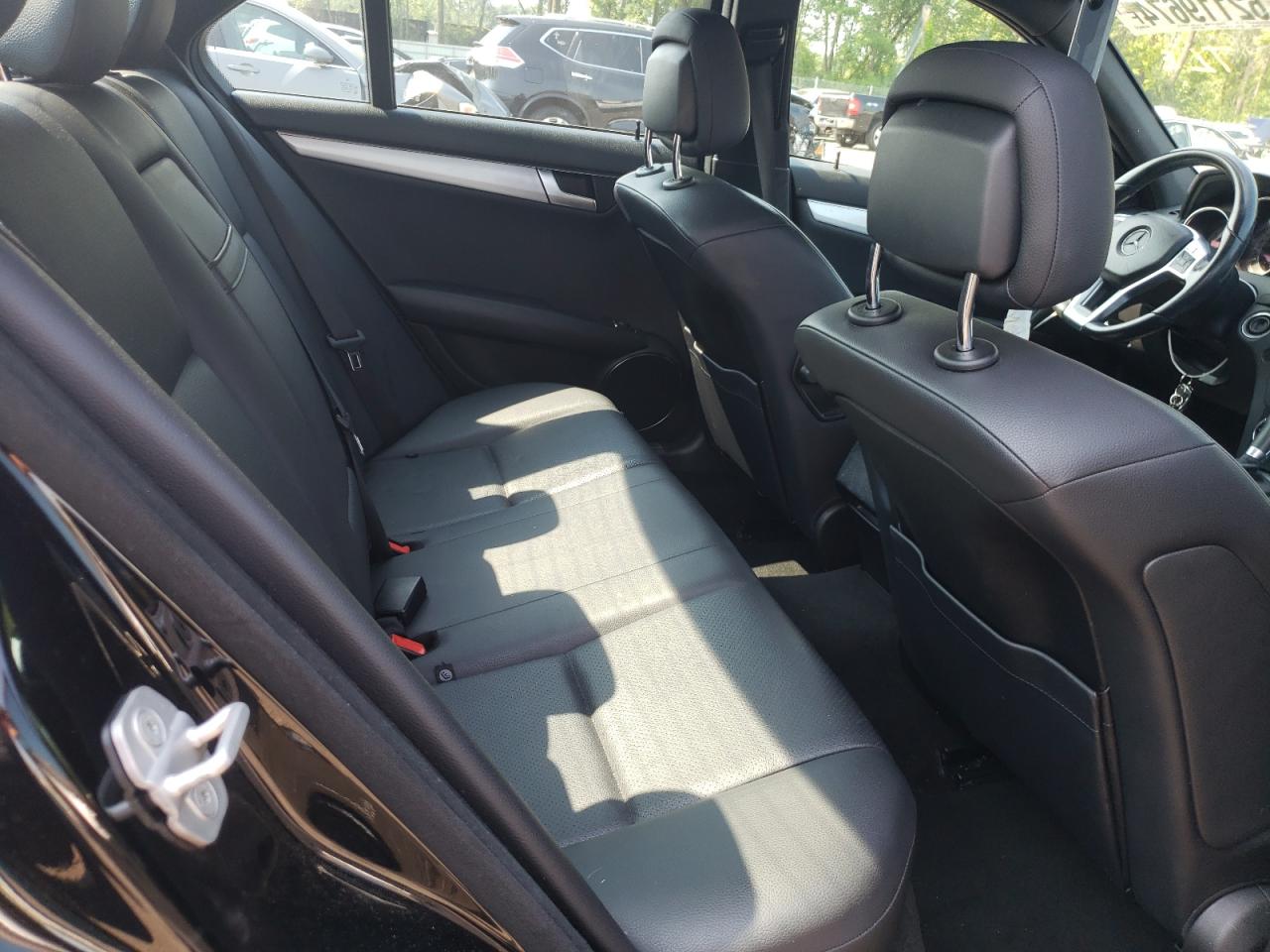 2012 Mercedes-Benz C 250 VIN: WDDGF4HB0CA621740 Lot: 62119674