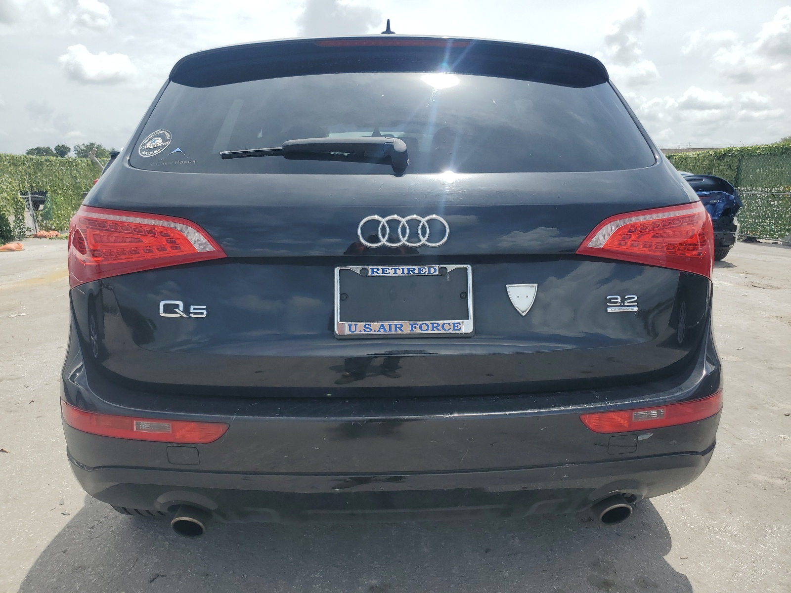 WA1CKAFP7AA087497 2010 Audi Q5 Premium