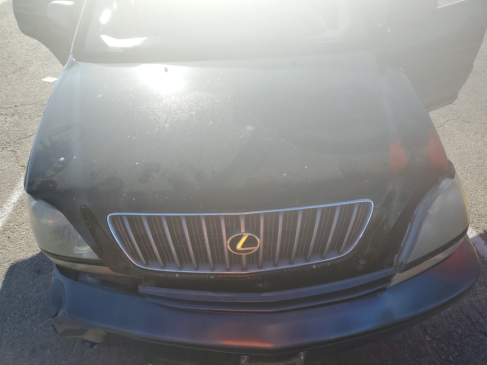 JT6GF10U4Y0071758 2000 Lexus Rx 300