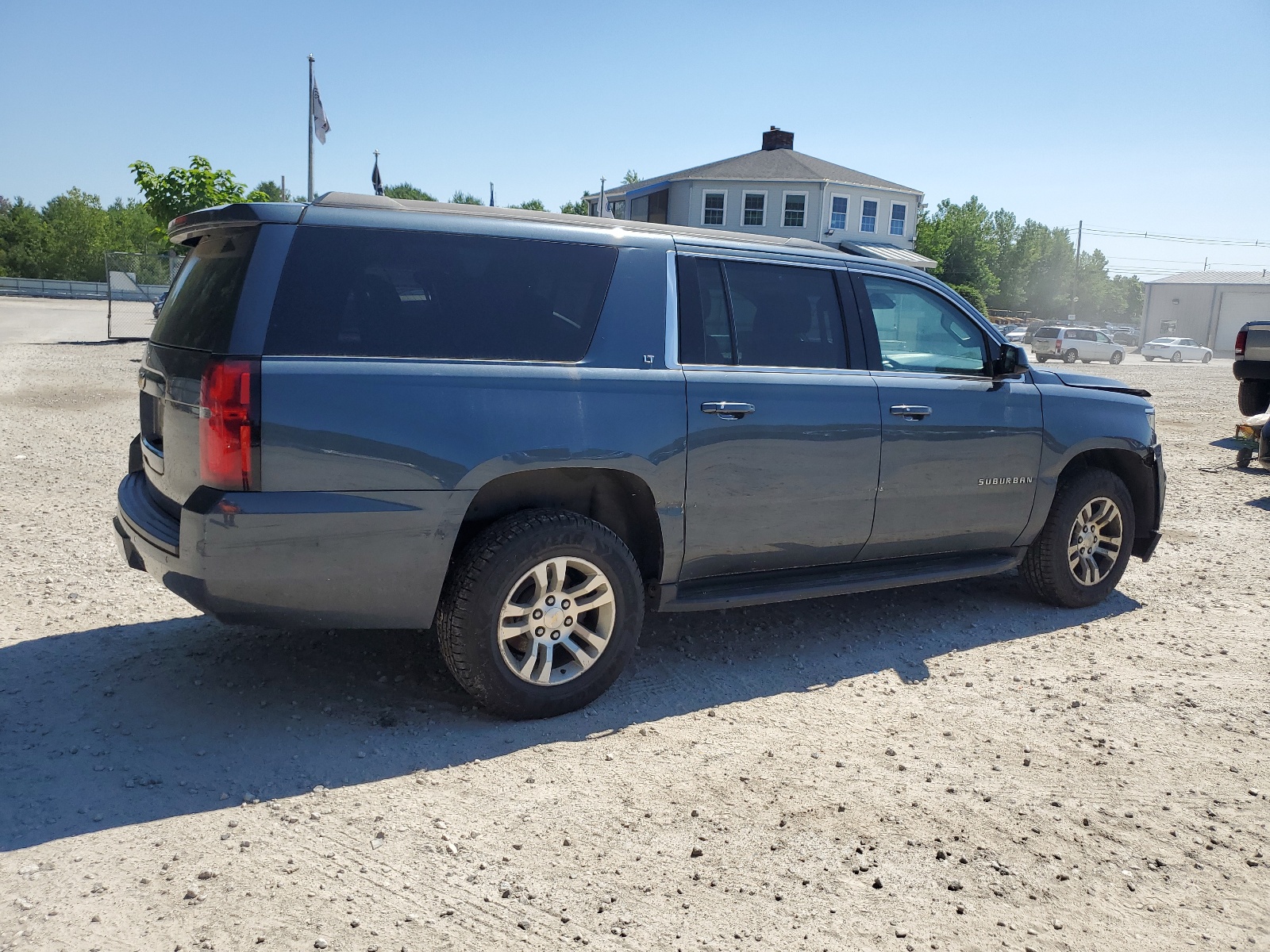 2019 Chevrolet Suburban K1500 Lt vin: 1GNSKHKC8KR183355