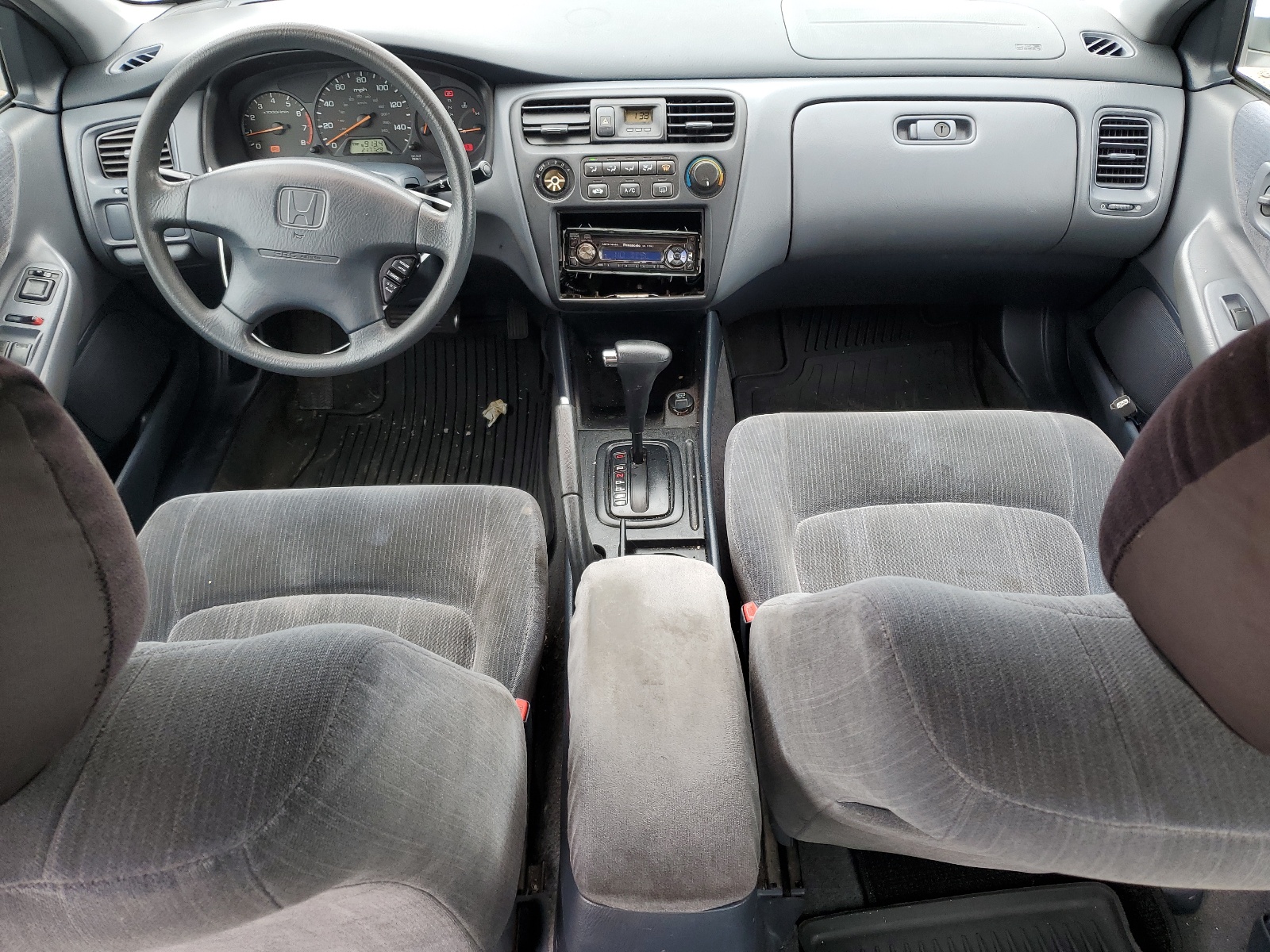 1HGCG6651XA153510 1999 Honda Accord Lx