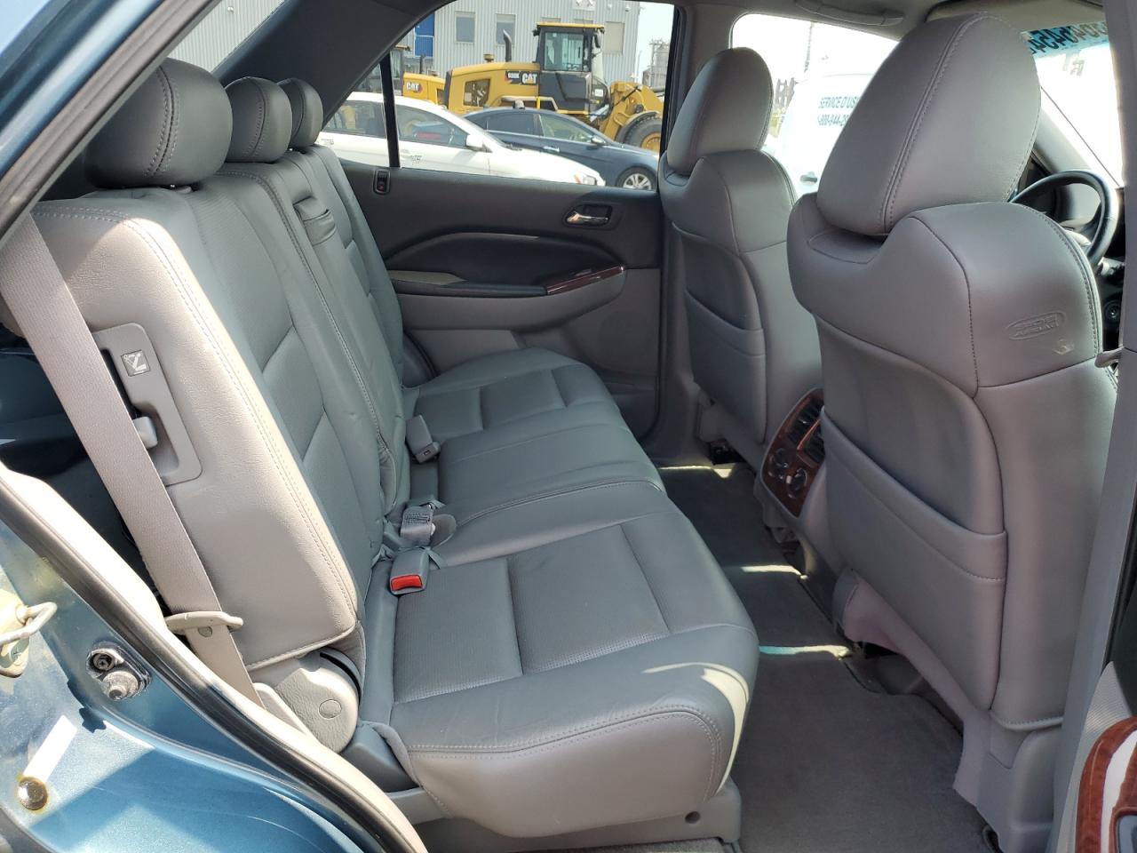 2005 Acura Mdx Touring VIN: 2HNYD18615H000432 Lot: 63646454