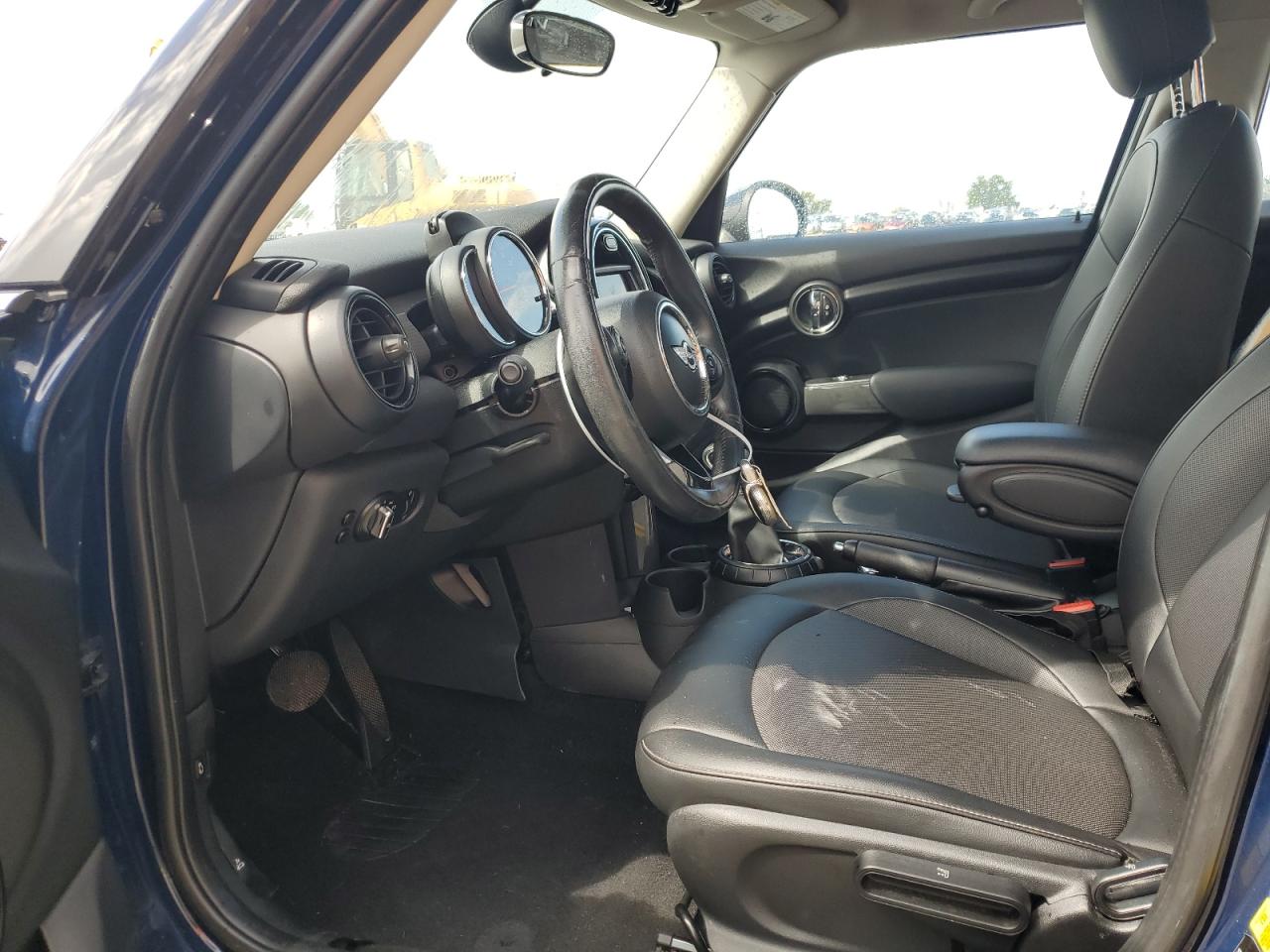 2016 Mini Cooper VIN: WMWXU1C50G2E16631 Lot: 62281254