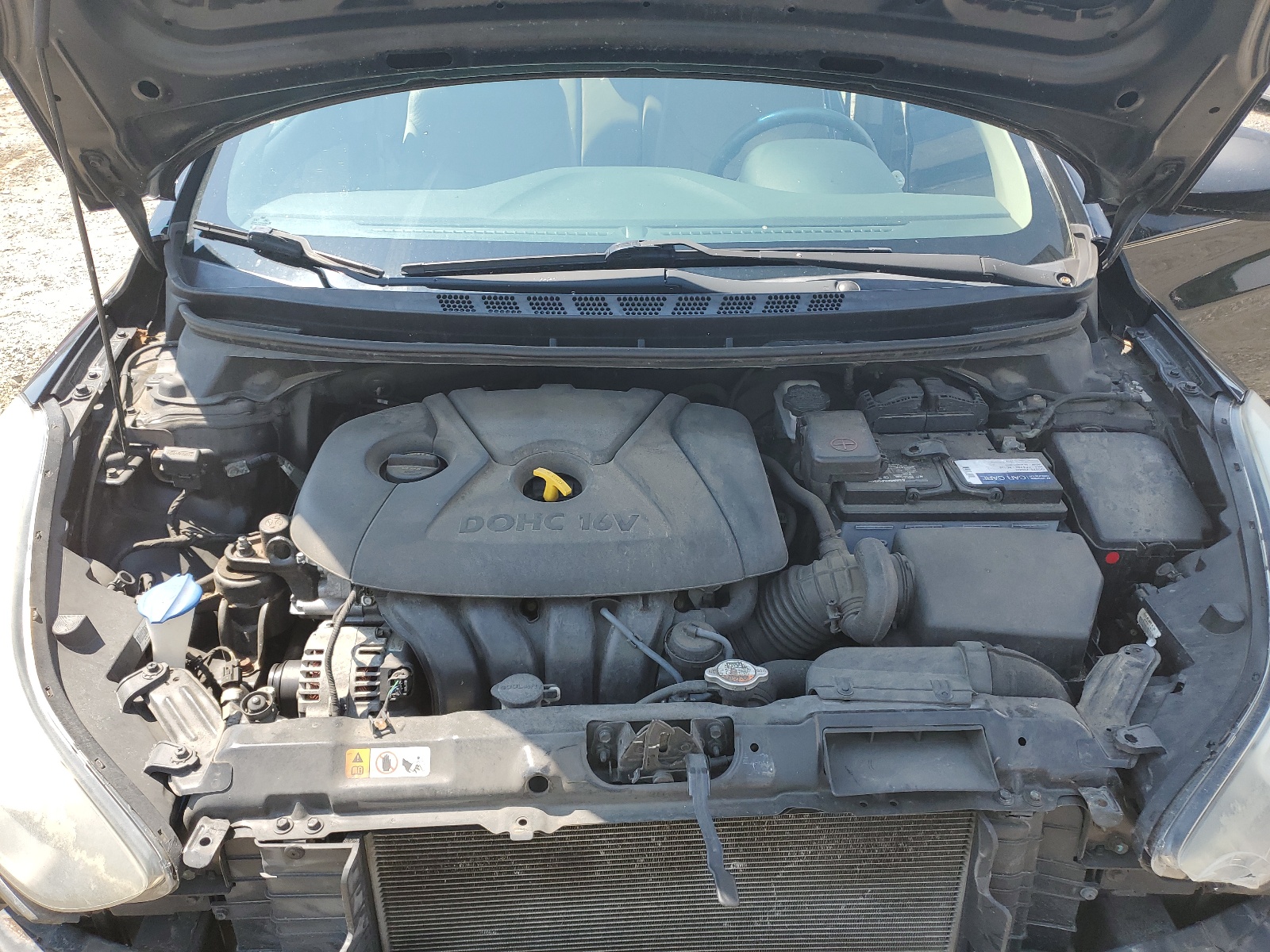 5NPDH4AE6EH545173 2014 Hyundai Elantra Se