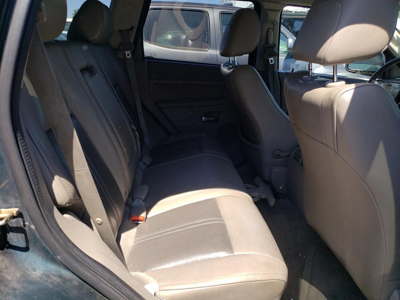 2005 Jeep Grand Cherokee Limited VIN: 1J4HR58N25C597674 Lot: 62497074