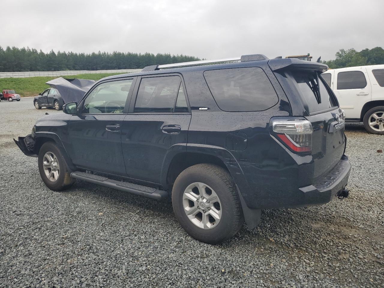 2022 Toyota 4Runner - Image 2