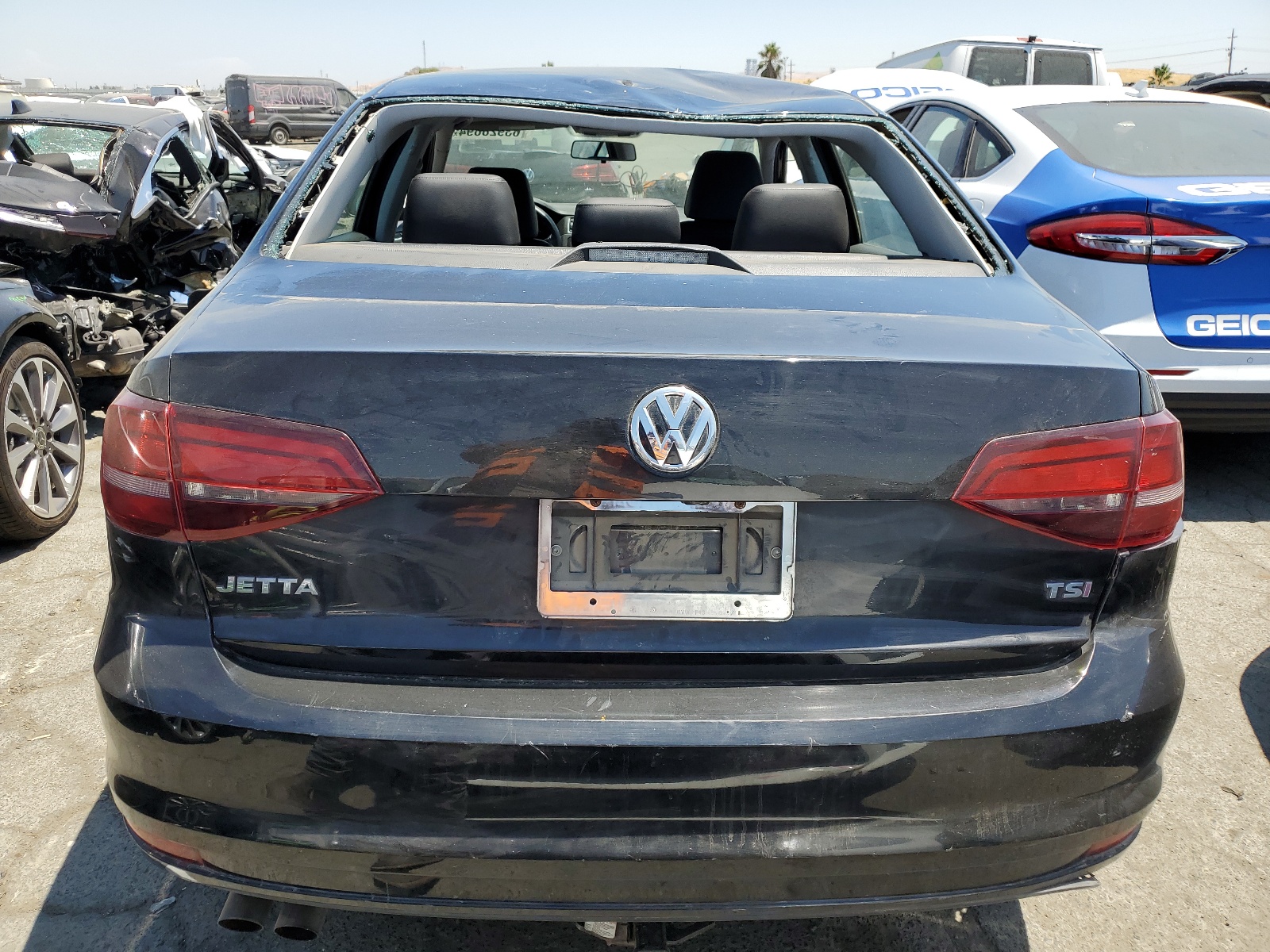 3VWDB7AJ1JM246255 2018 Volkswagen Jetta Se