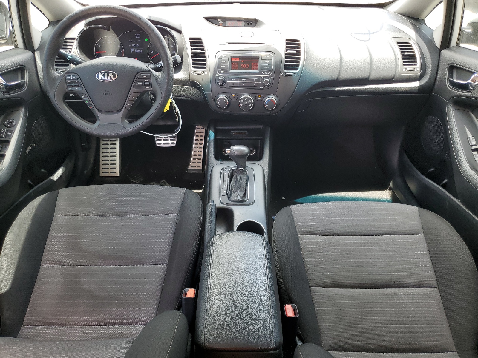 KNAFK5A88G5646841 2016 Kia Forte Lx