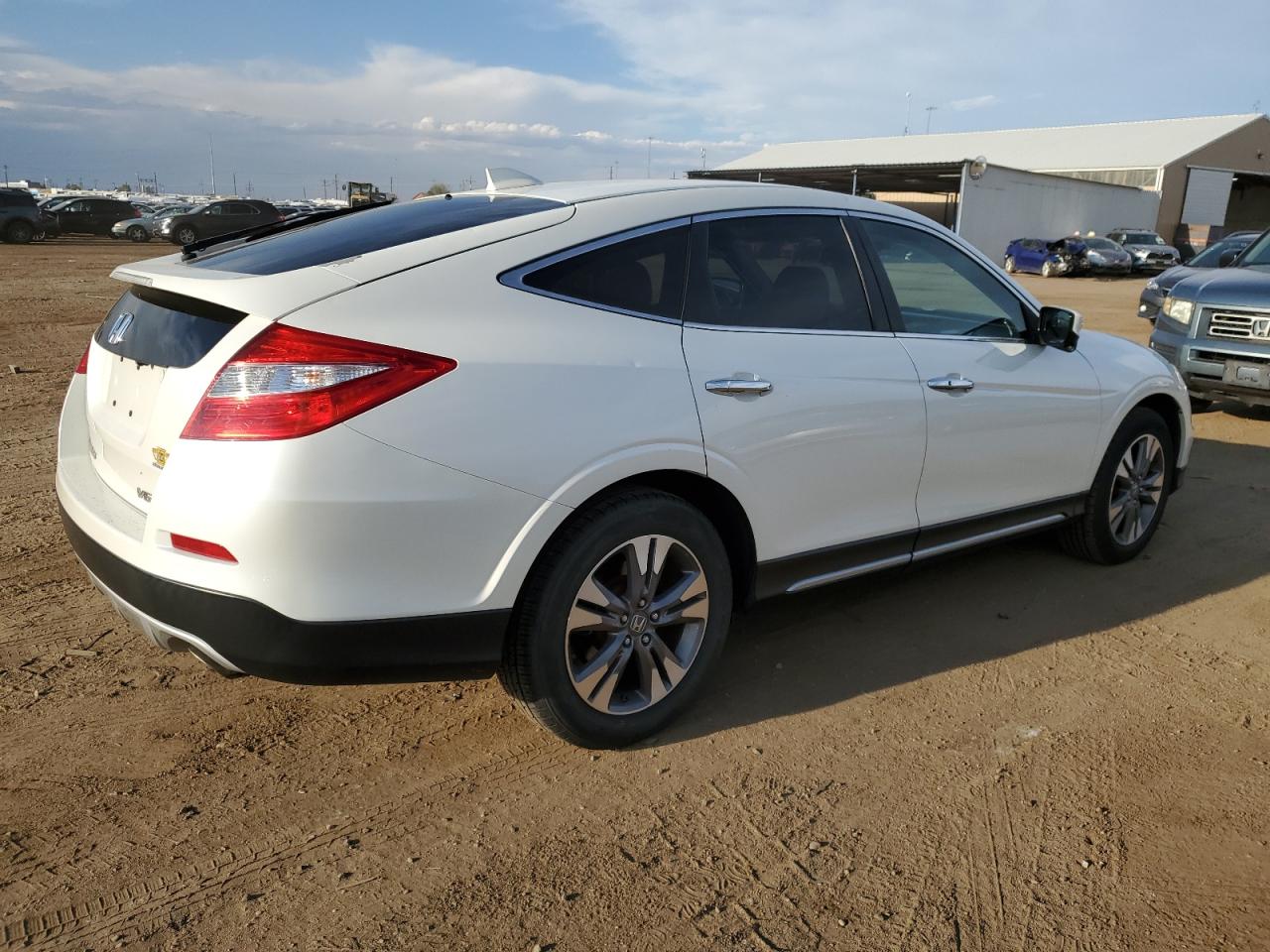 2014 Honda Crosstour - Image 3