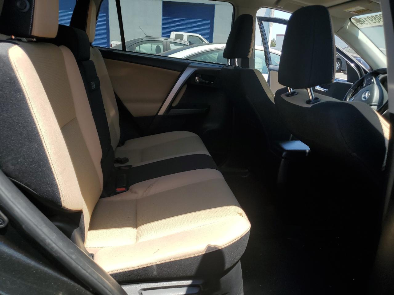 2017 Toyota Rav4 Hv Le VIN: JTMRJREV8HD070959 Lot: 63989194