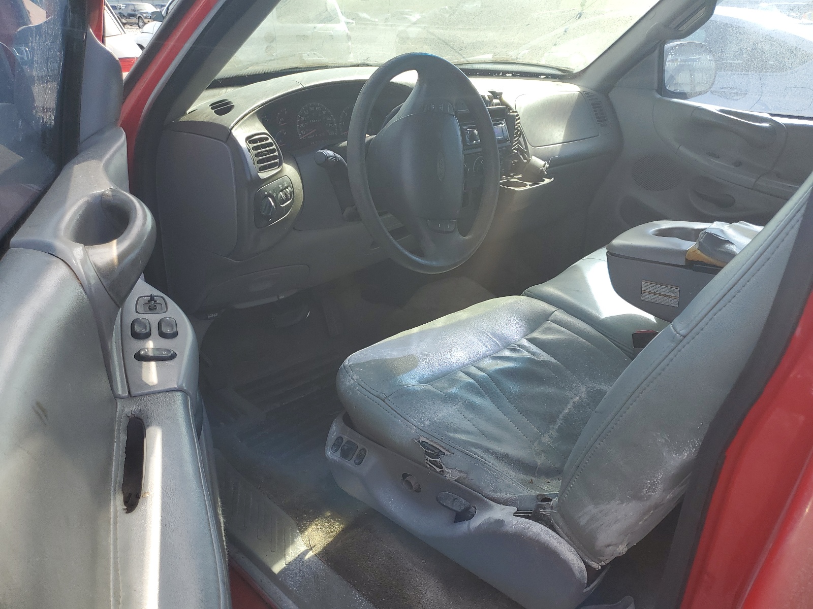 1FTDX1761VNA50381 1997 Ford F150