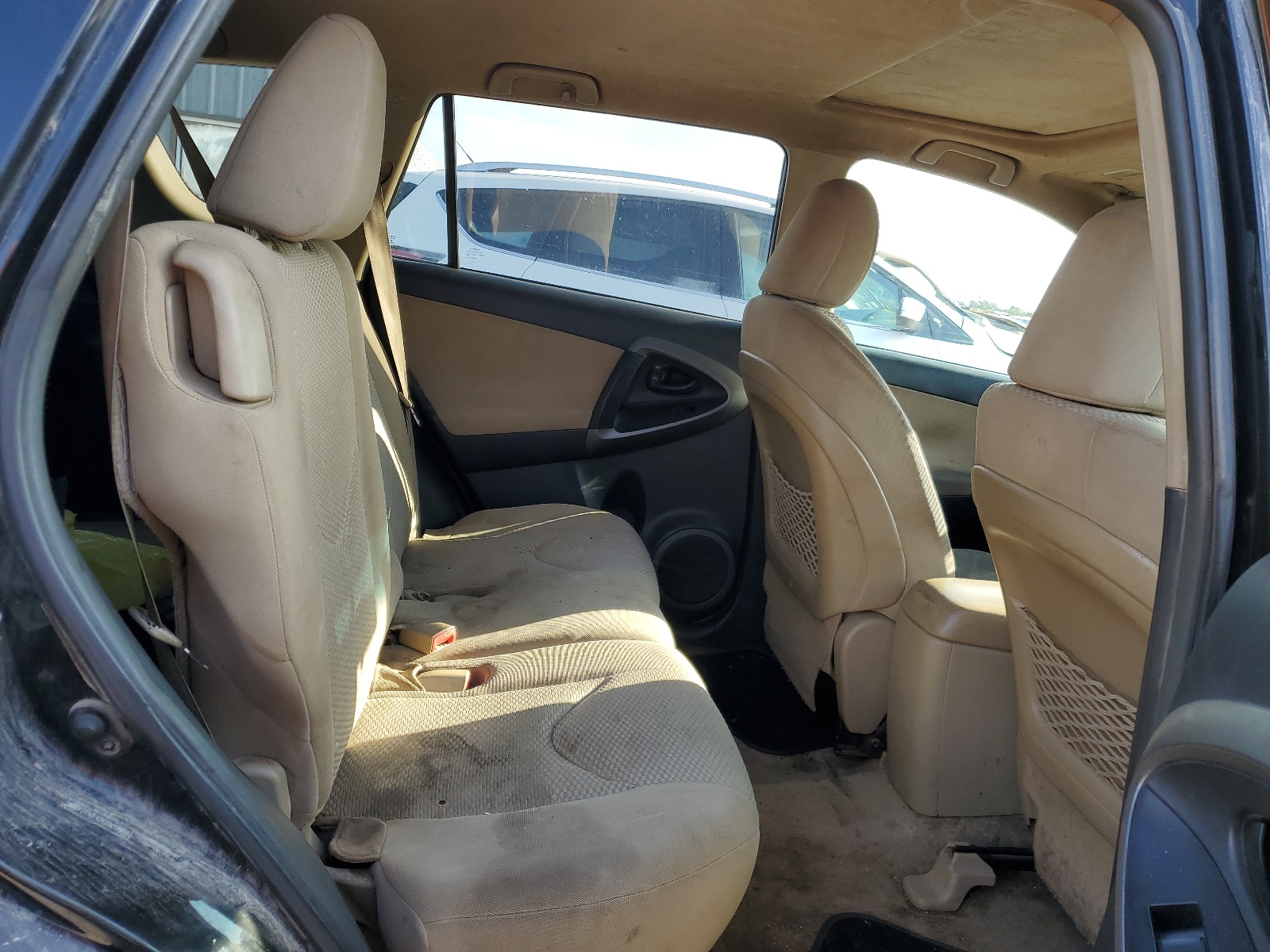 2T3ZF4DV2CW133605 2012 Toyota Rav4