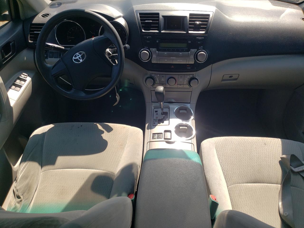 2010 Toyota Highlander VIN: 5TDBK3EH3AS005050 Lot: 62914754