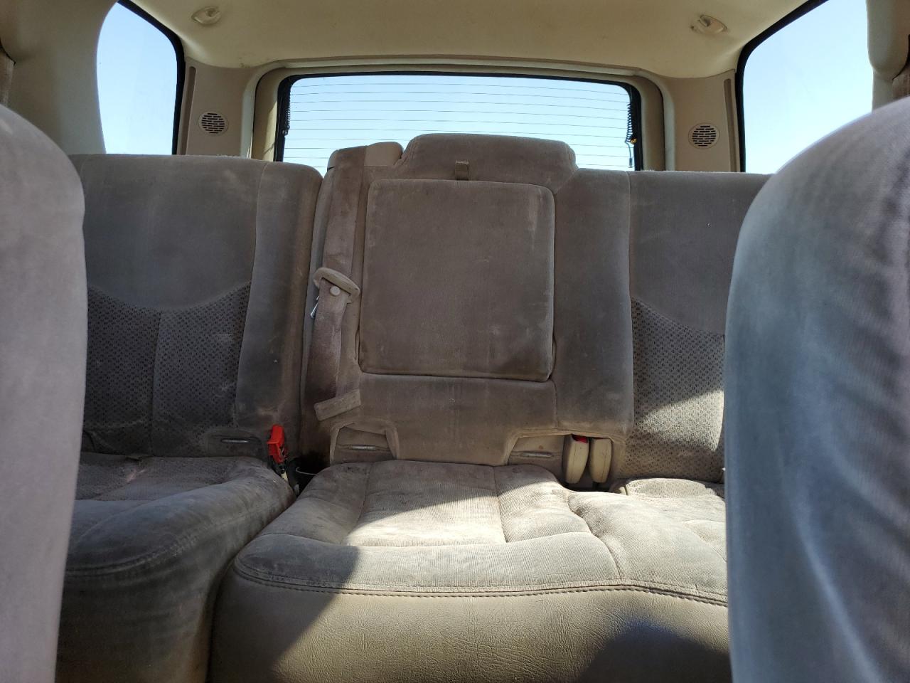 2005 Chevrolet Tahoe C1500 VIN: 1GNEC13V65J112207 Lot: 63282454