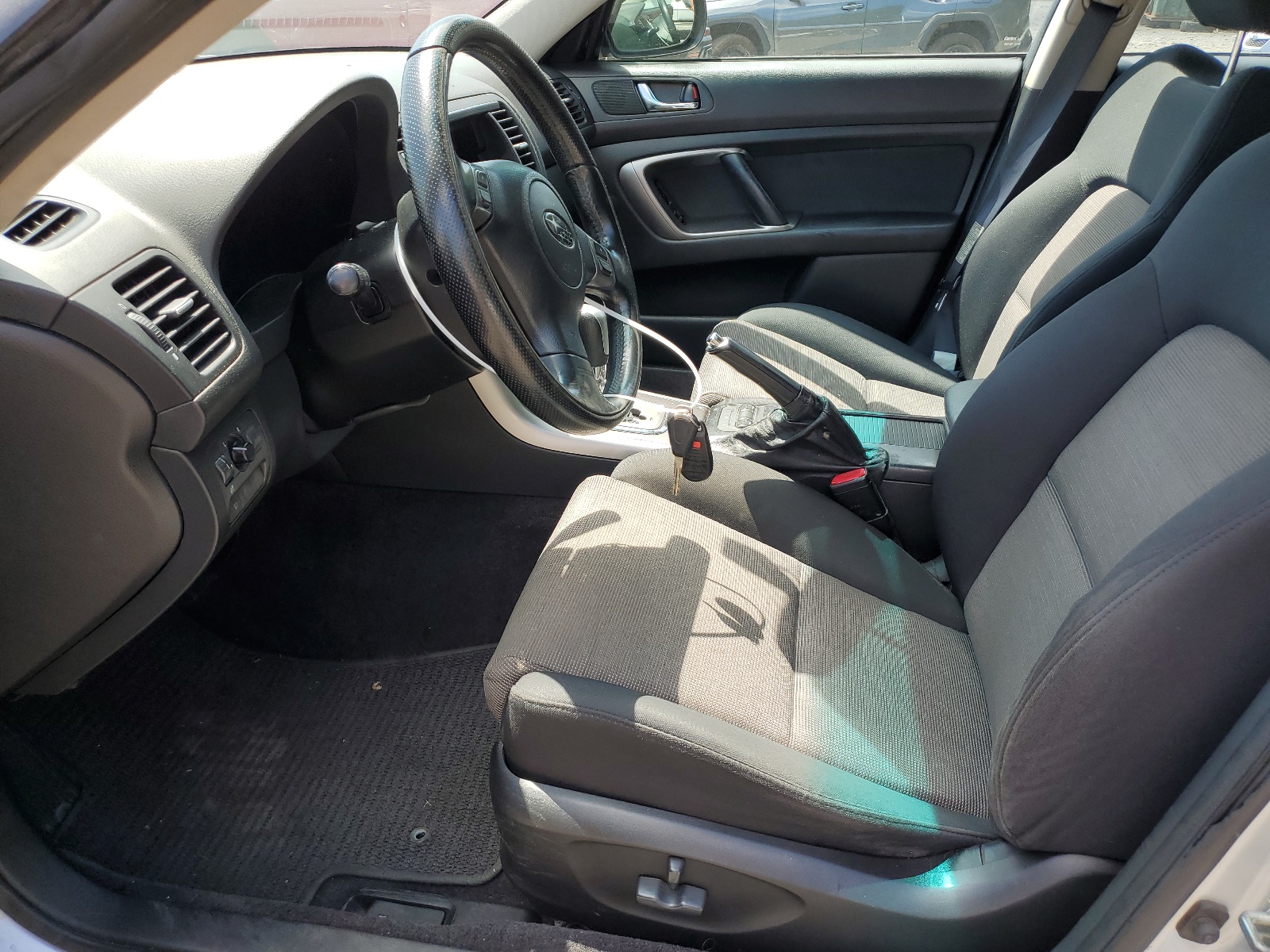 4S4BP68C454363273 2005 Subaru Legacy Outback 2.5 Xt