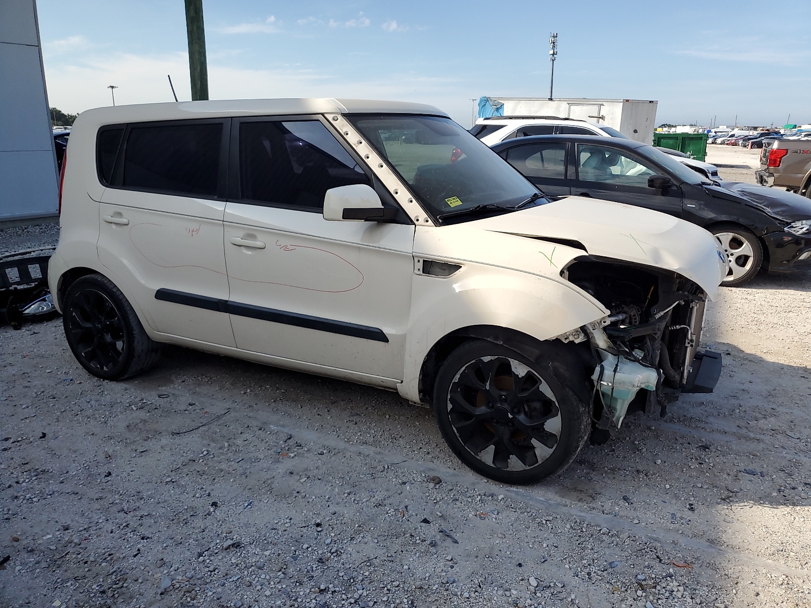 KNDJT2A52D7768514 2013 Kia Soul