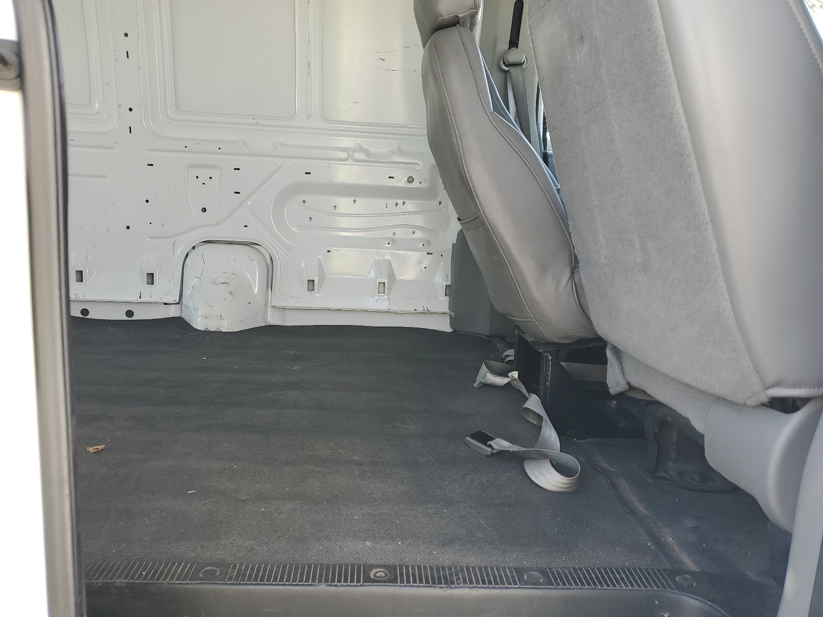 1FTNE14W98DA55725 2008 Ford Econoline E150 Van