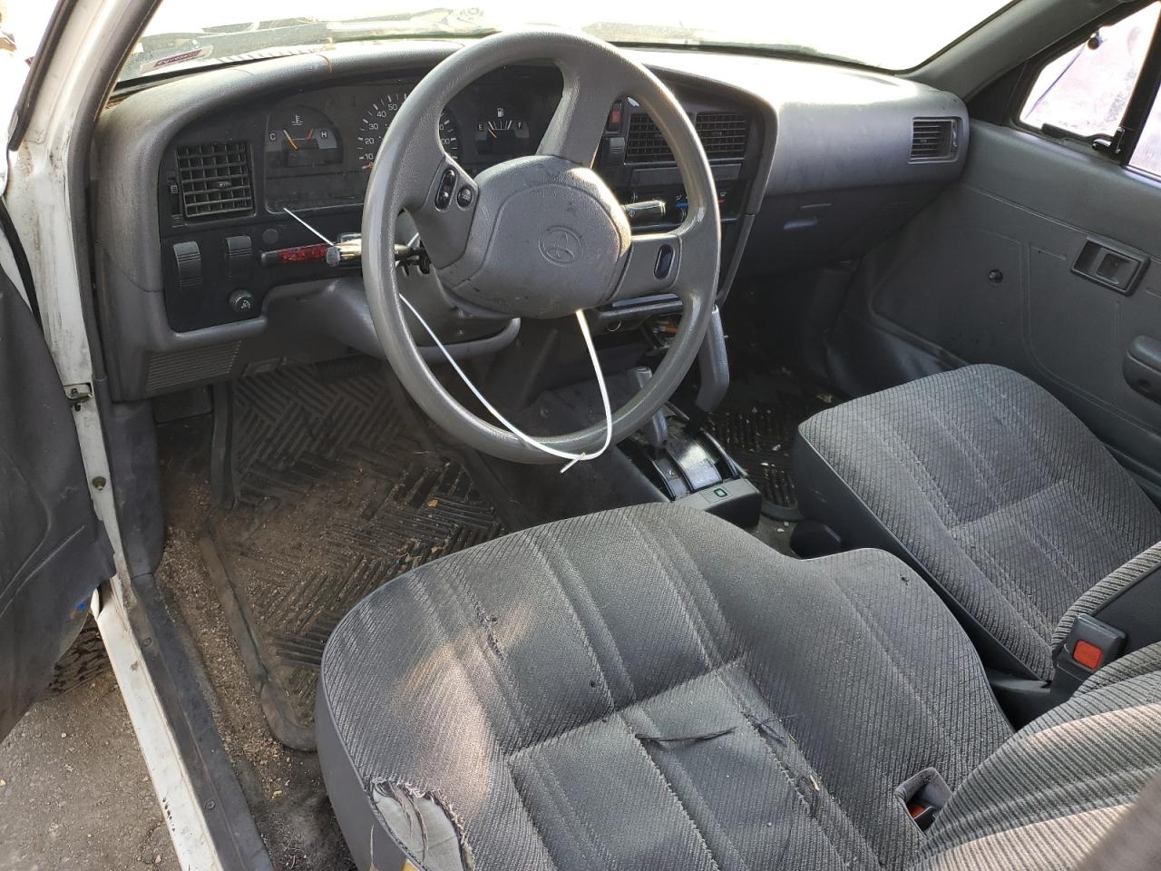 1993 Toyota Pickup 1/2 Ton Extra Long Wheelbase Dx VIN: 4TAVN13D4PZ134216 Lot: 64714644