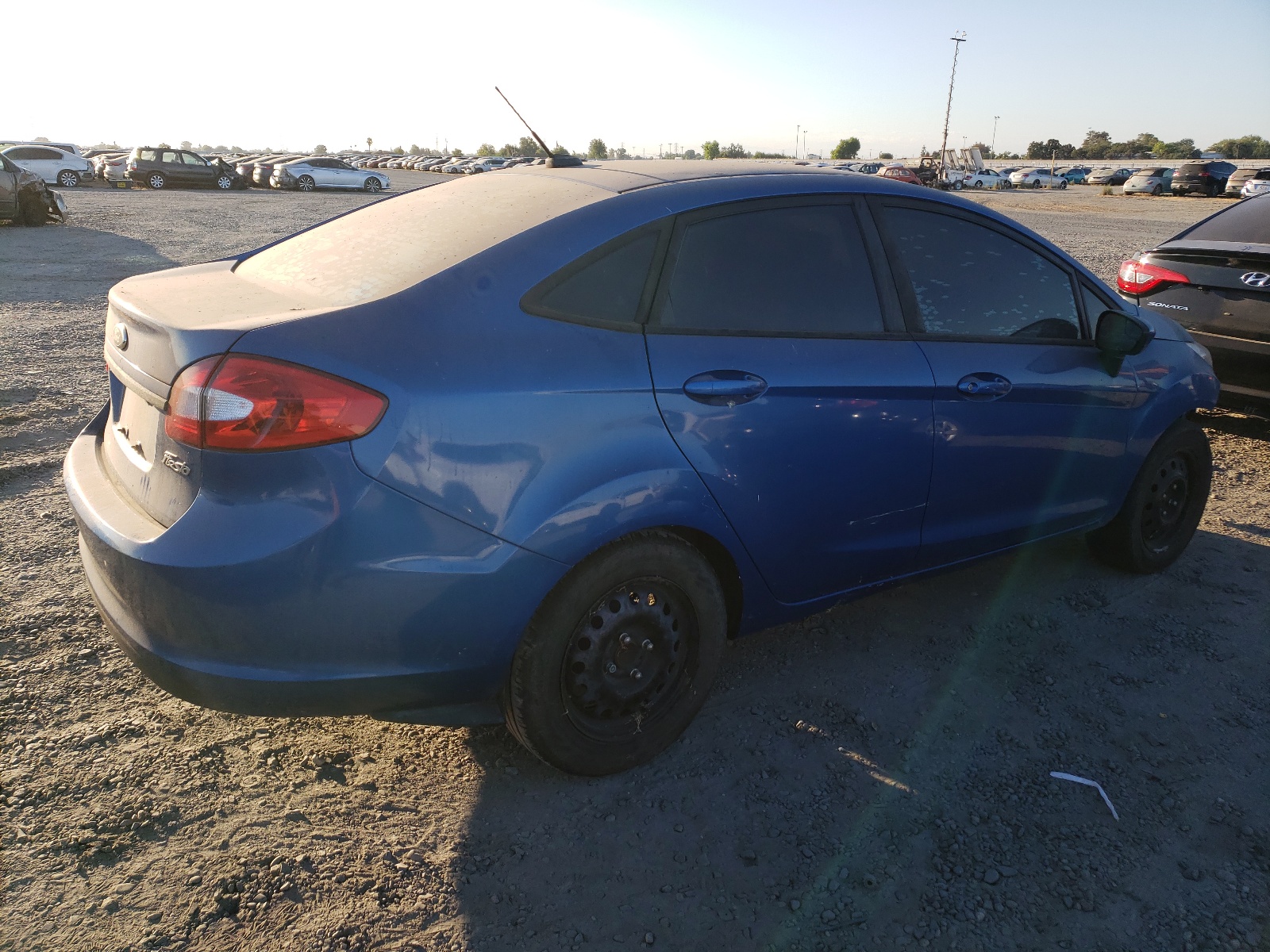 3FADP4AJXBM239363 2011 Ford Fiesta S