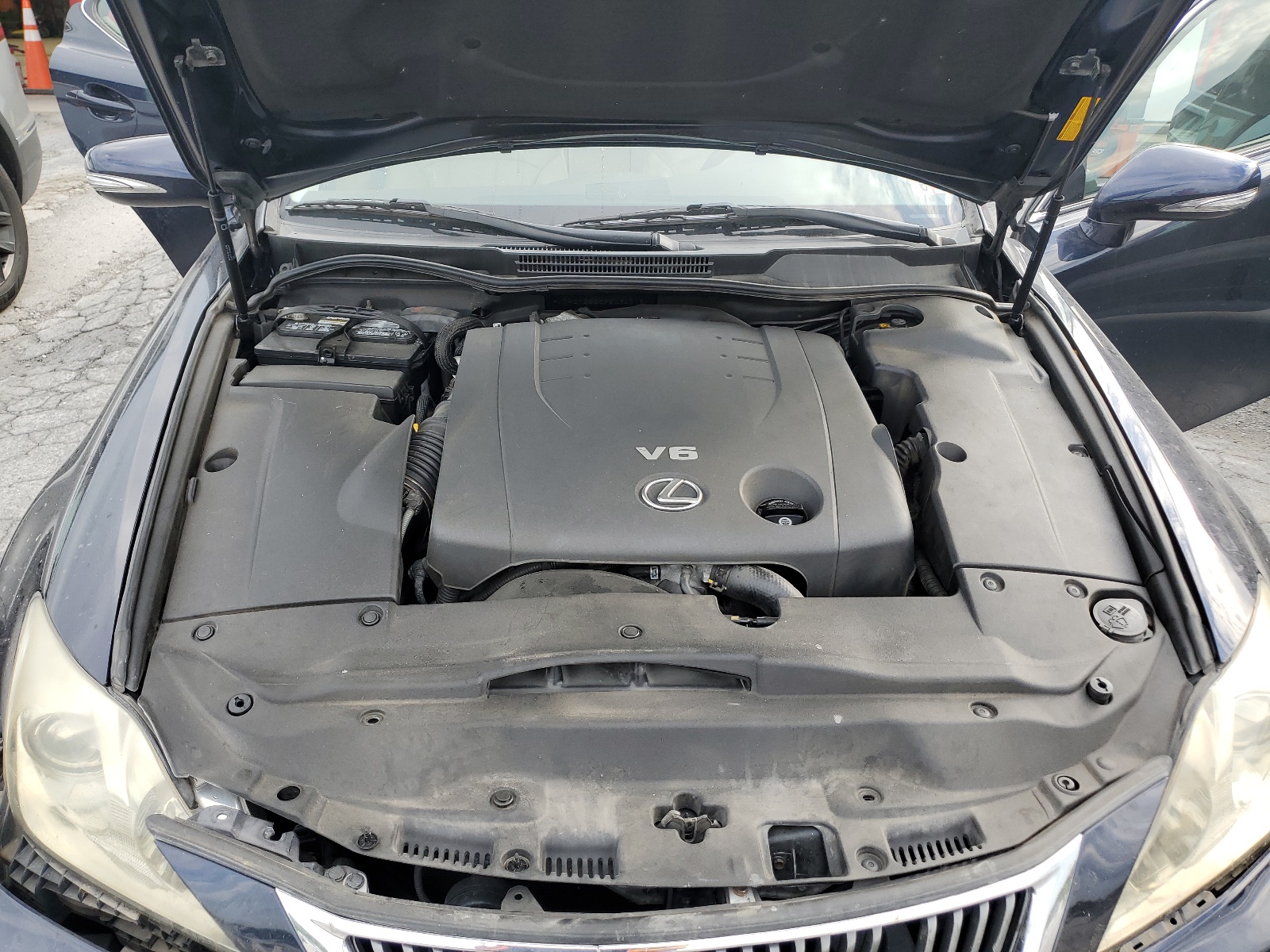 JTHCK262695034518 2009 Lexus Is 250