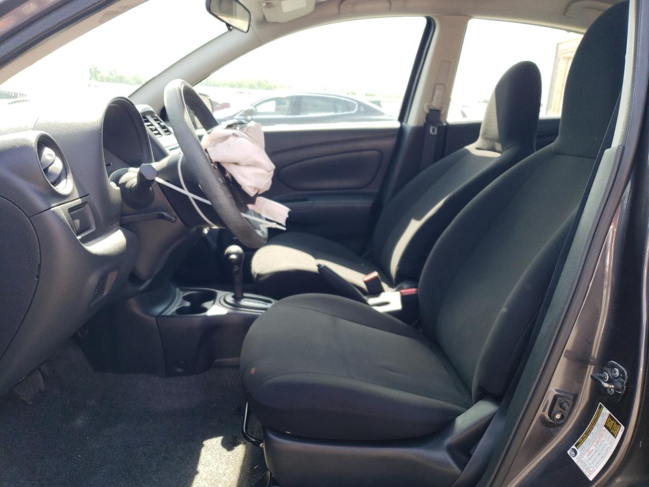 2015 Nissan Versa S VIN: 3N1CN7AP5FL813836 Lot: 62300944