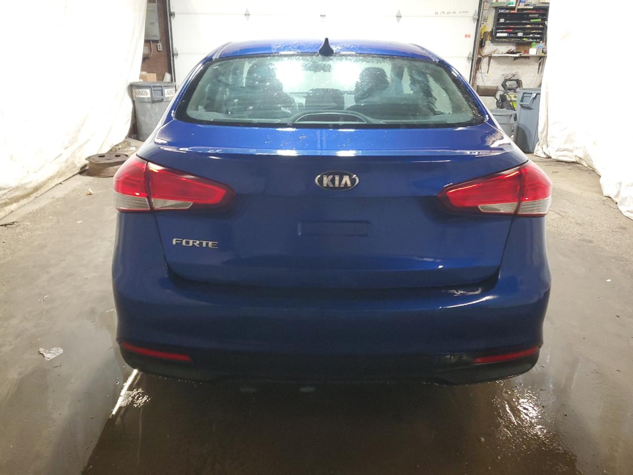 2017 Kia Forte Lx VIN: 3KPFK4A75HE028435 Lot: 62281774