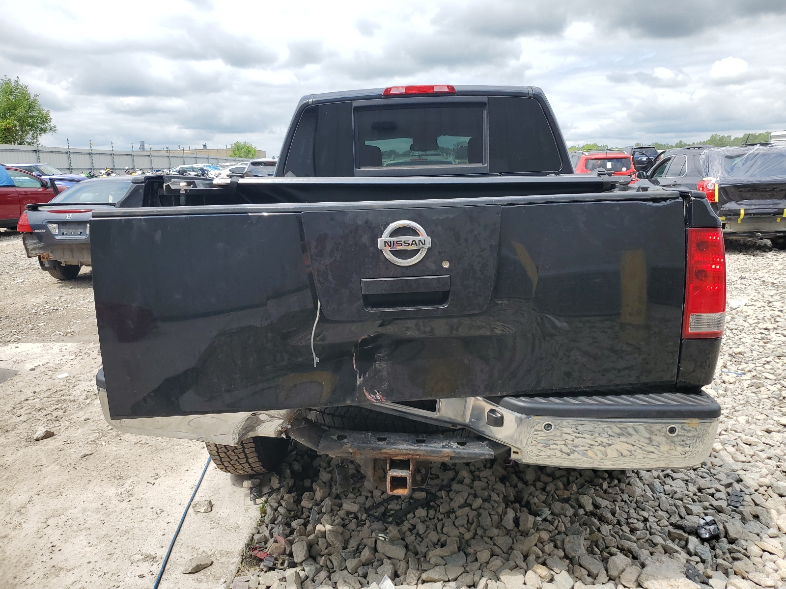 1N6AA0EC2CN320588 2012 Nissan Titan S