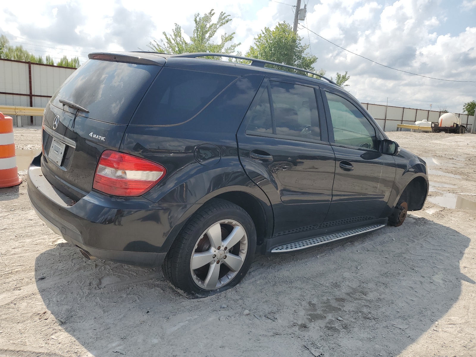 4JGBB86E37A172771 2007 Mercedes-Benz Ml 350