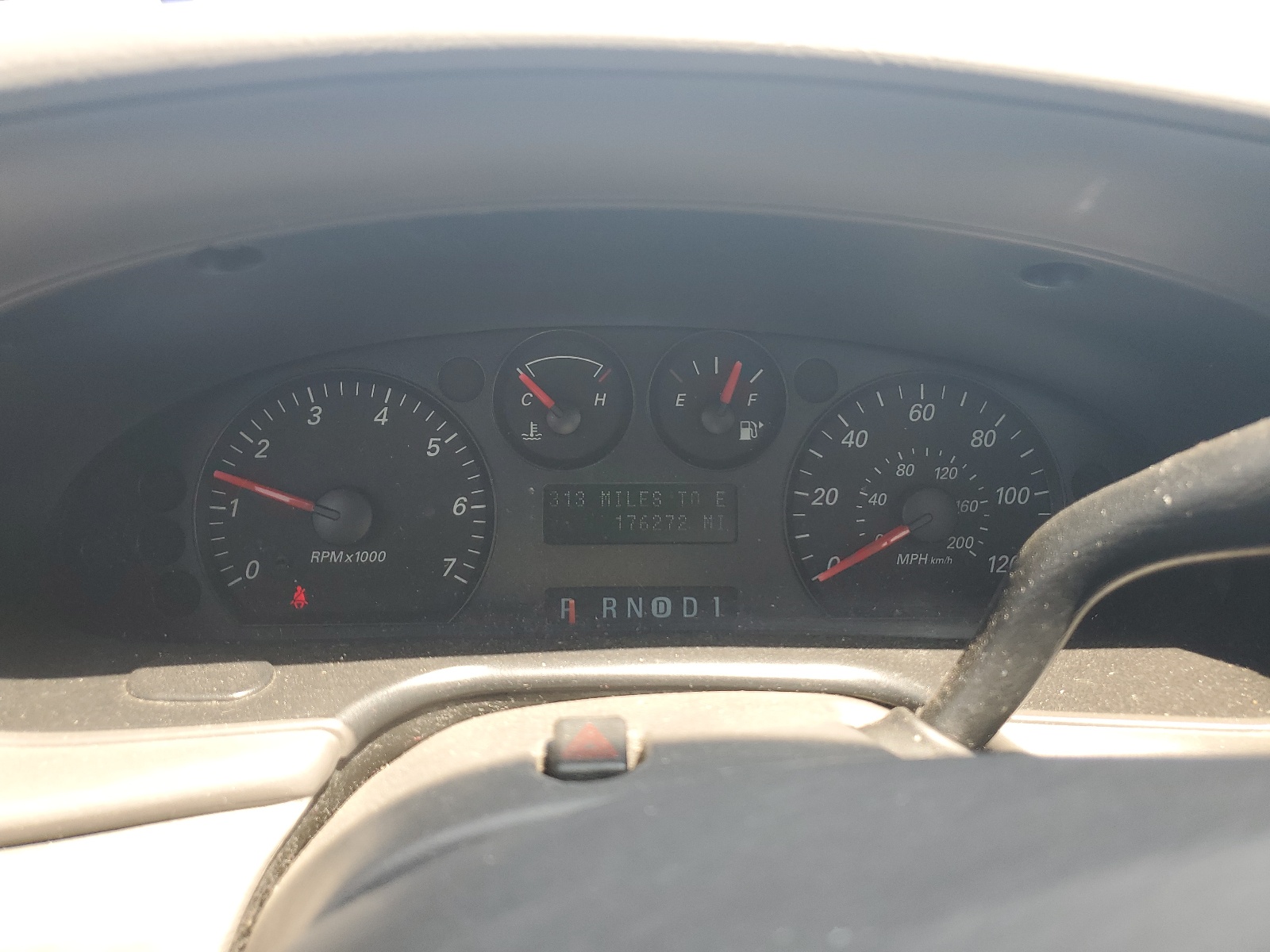 1FAFP53U24A114203 2004 Ford Taurus Se