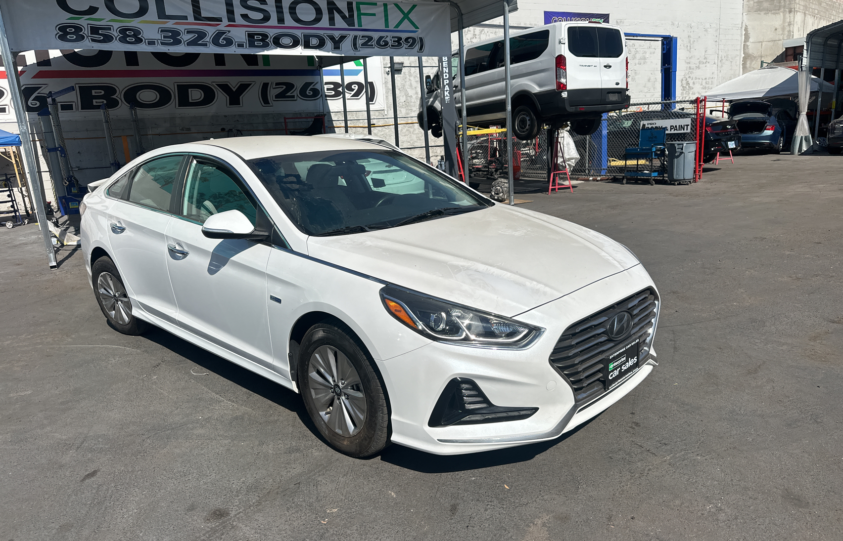 2019 Hyundai Sonata Hybrid vin: KMHE24L38KA088771