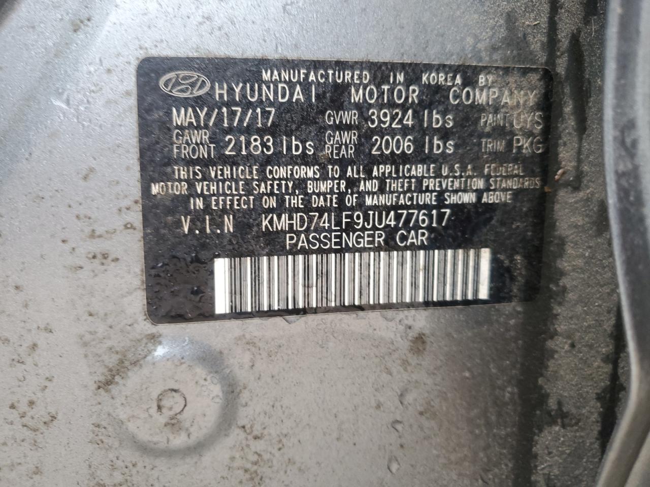 2018 Hyundai Elantra - Image 13