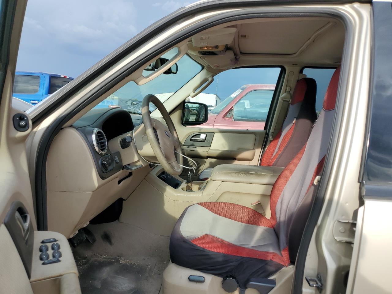 2004 Ford Expedition Xlt VIN: 1FMFU16L54LB89492 Lot: 64631014