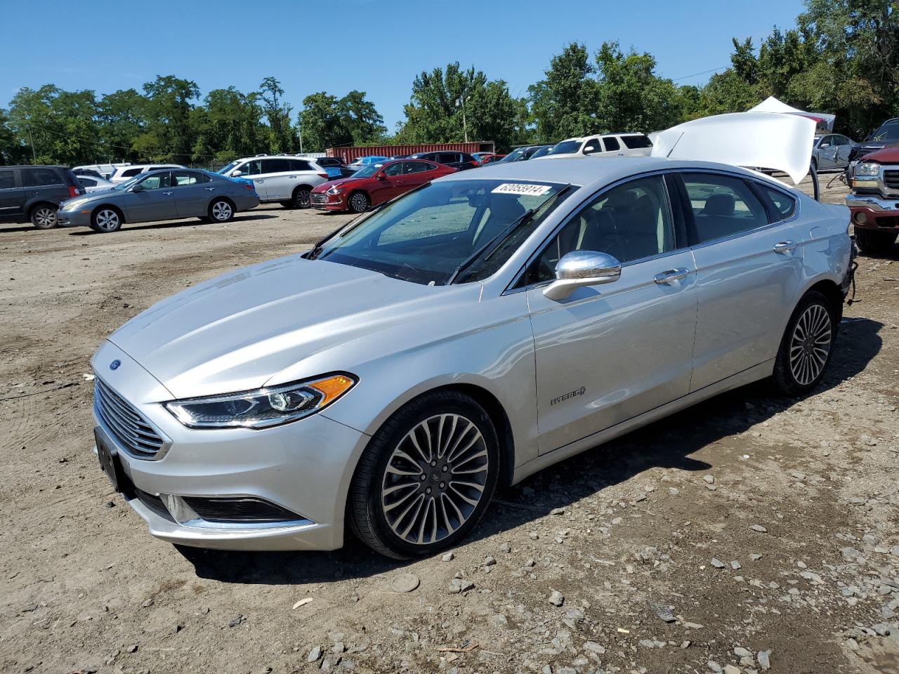 3FA6P0LU6JR275674 2018 FORD FUSION - Image 1