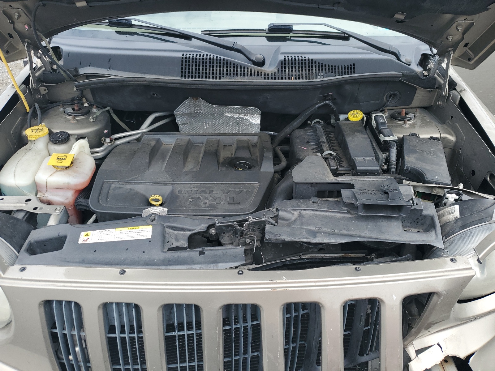 1J8FF47W18D704439 2008 Jeep Compass Sport