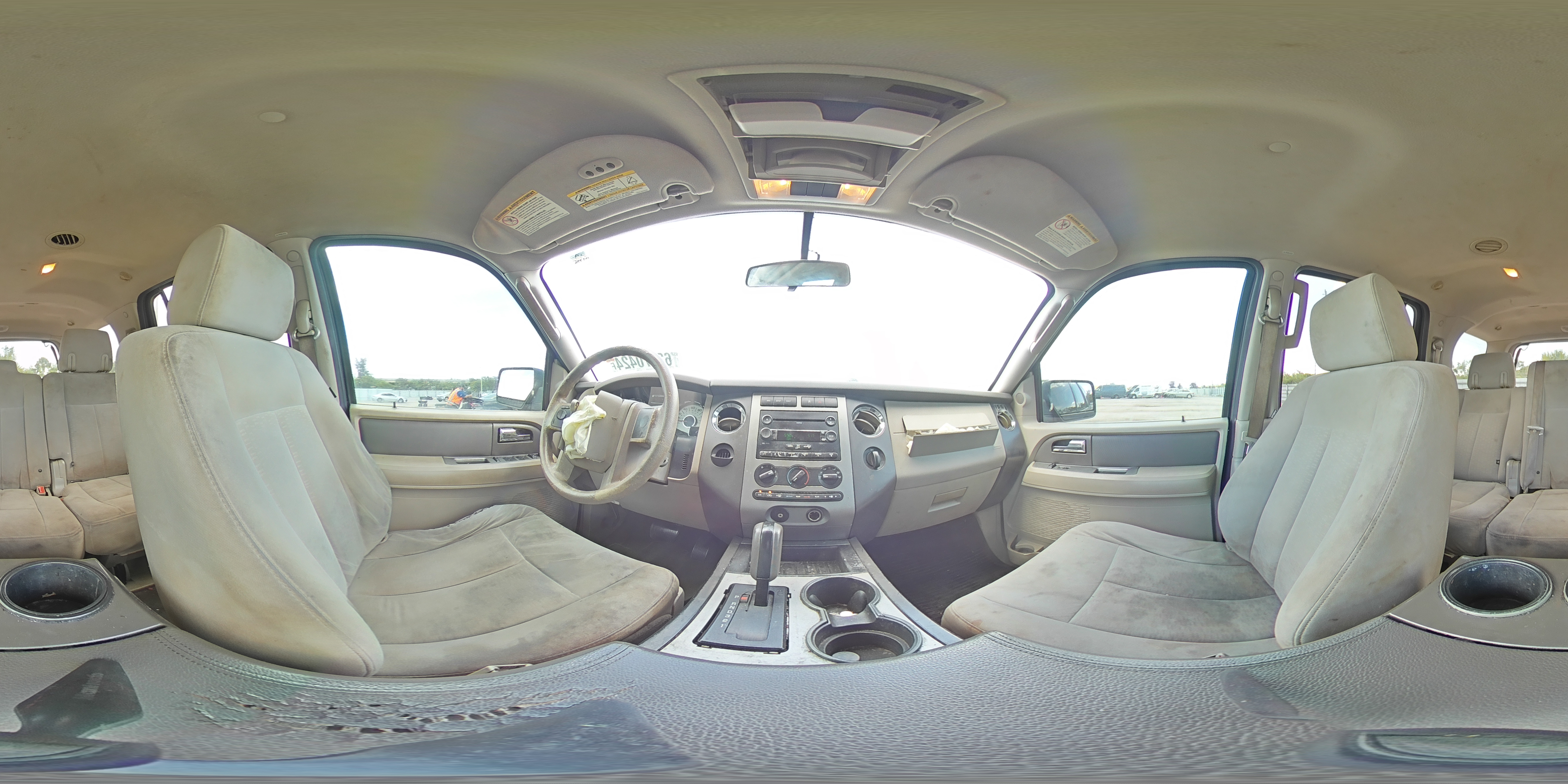 2007 Ford Expedition Xlt VIN: 1FMFU15557LA56402 Lot: 63770424