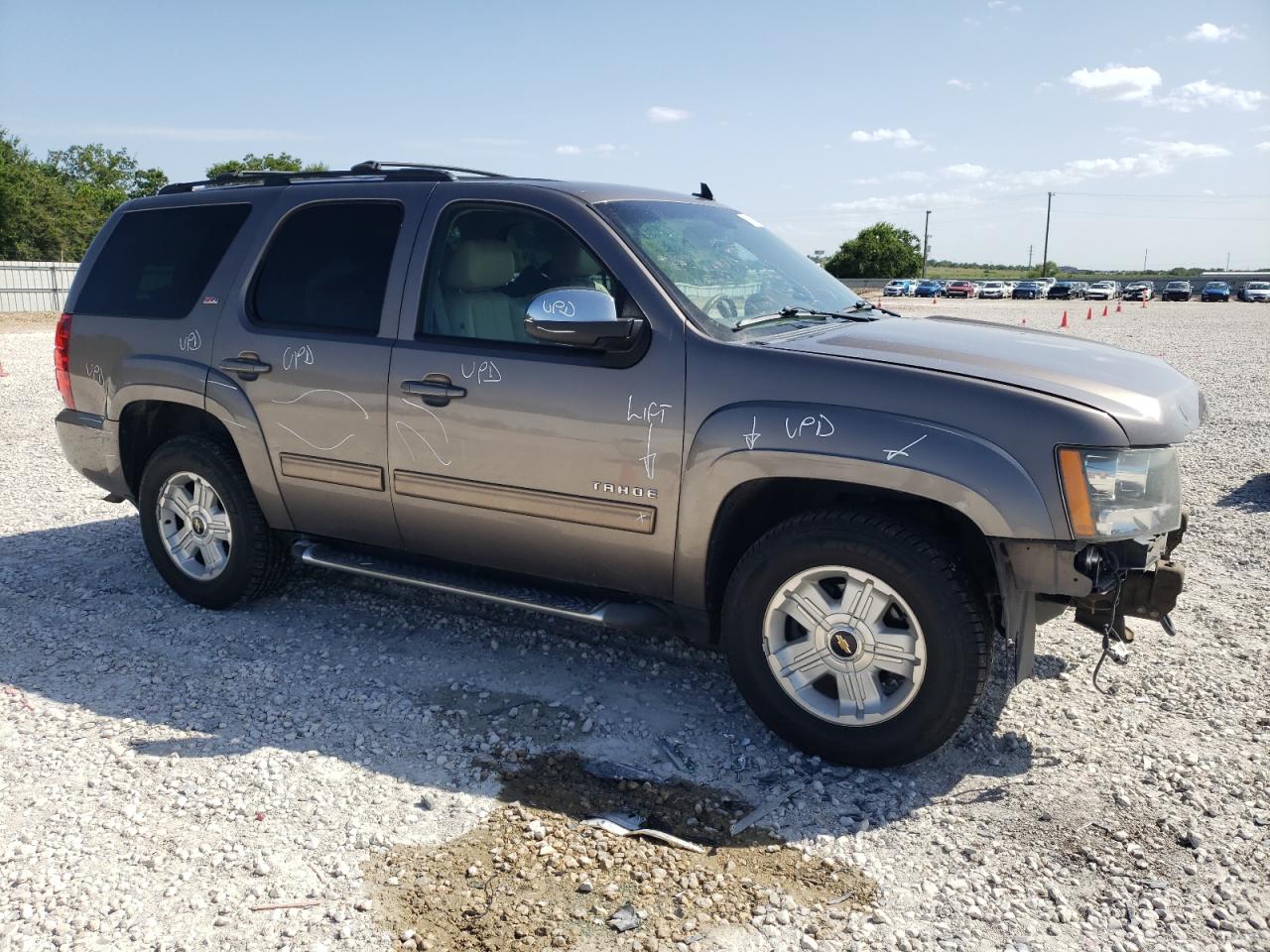 2011 Chevrolet Tahoe C1500 Lt VIN: 1GNSCBE00BR382802 Lot: 61863364
