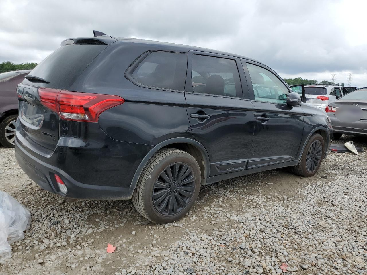 2019 Mitsubishi Outlander Se vin: JA4AD3A31KZ042947