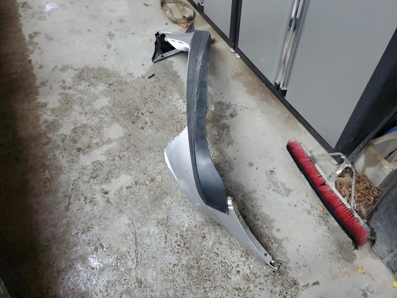 2005 Jeep Grand Cherokee Limited VIN: 1J4HR58N75C528429 Lot: 63798524