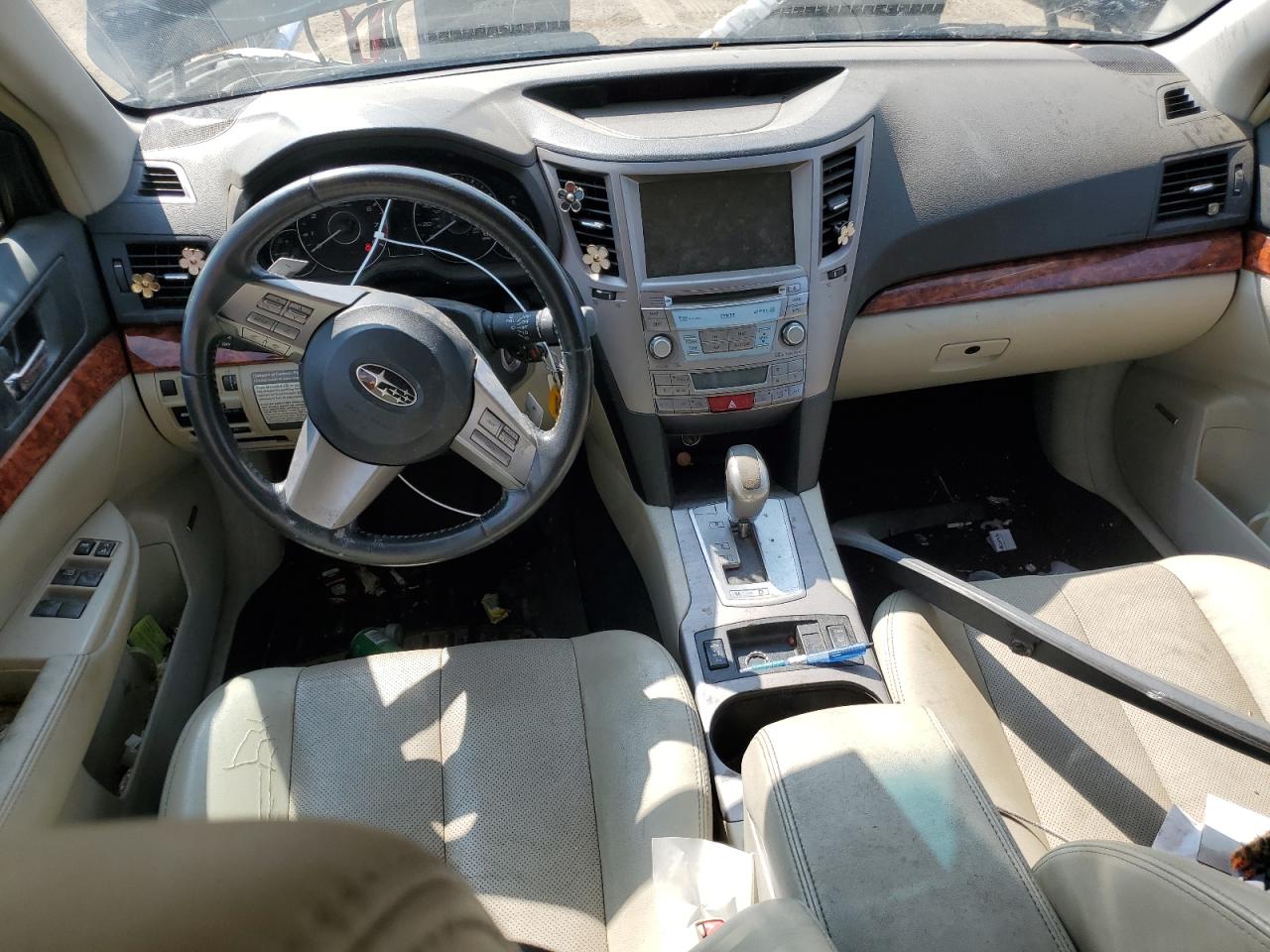 2011 Subaru Outback 3.6R Limited VIN: 4S4BRDLC2B2438842 Lot: 64904204