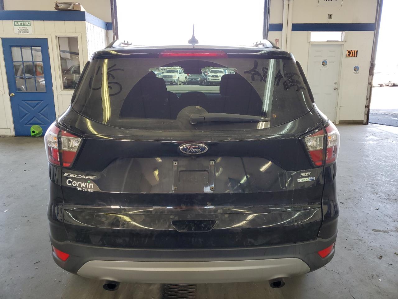 2018 Ford Escape Se VIN: 1FMCU9GD4JUC10105 Lot: 63346984