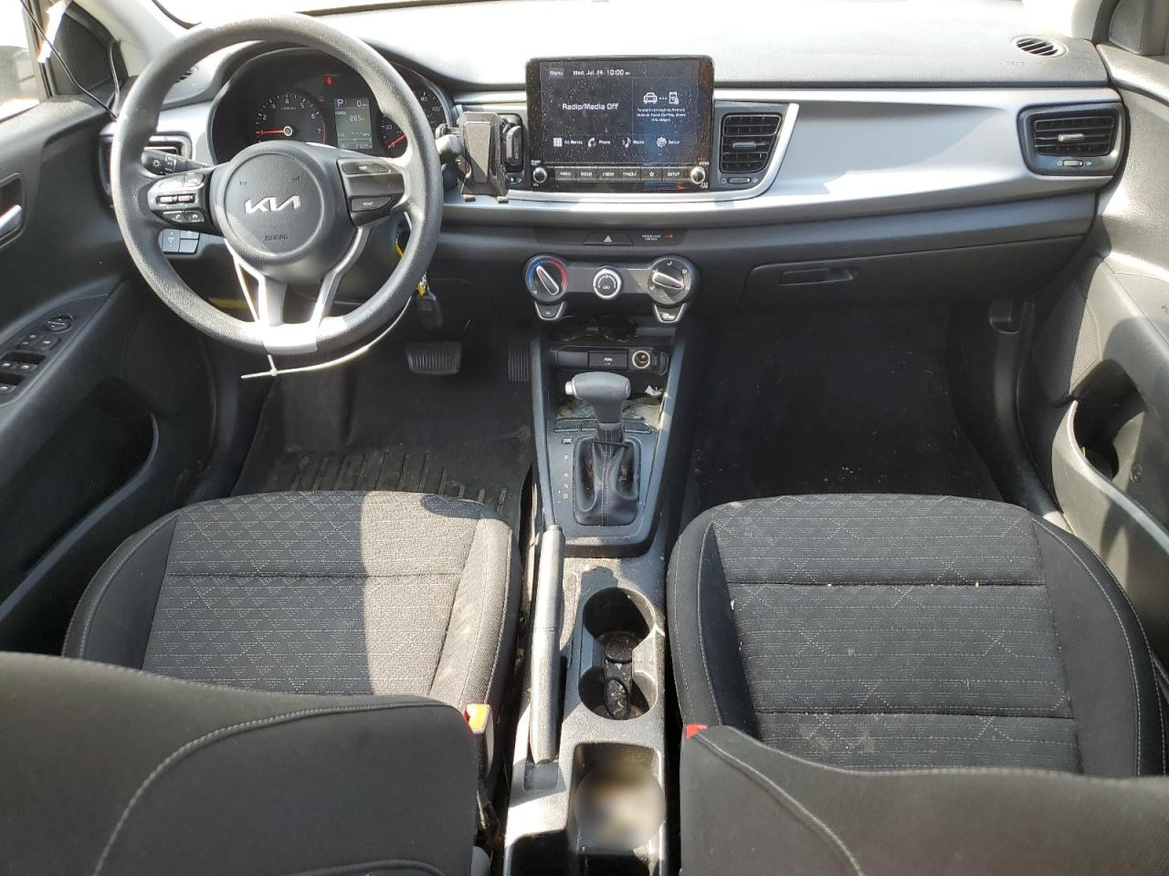 3KPA24AD5PE530053 2023 Kia Rio Lx